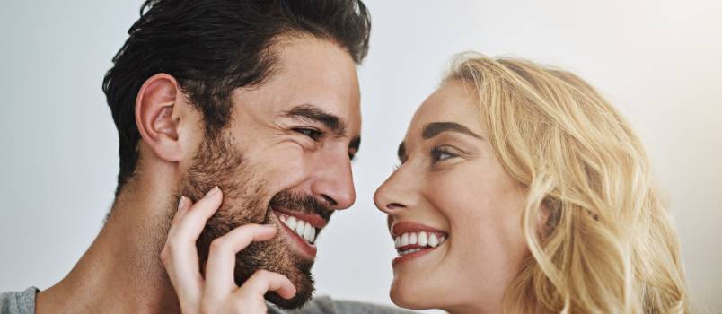 Powerful Signs of Male Attraction